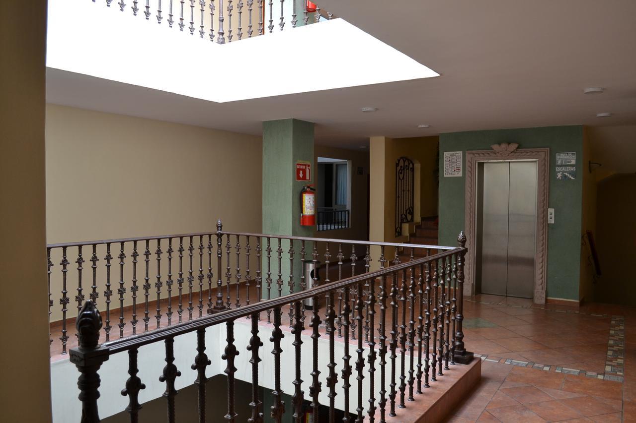 Hotel San Angel Сан Хуан де лос Лагос Екстериор снимка