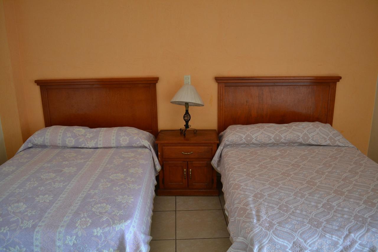 Hotel San Angel Сан Хуан де лос Лагос Екстериор снимка